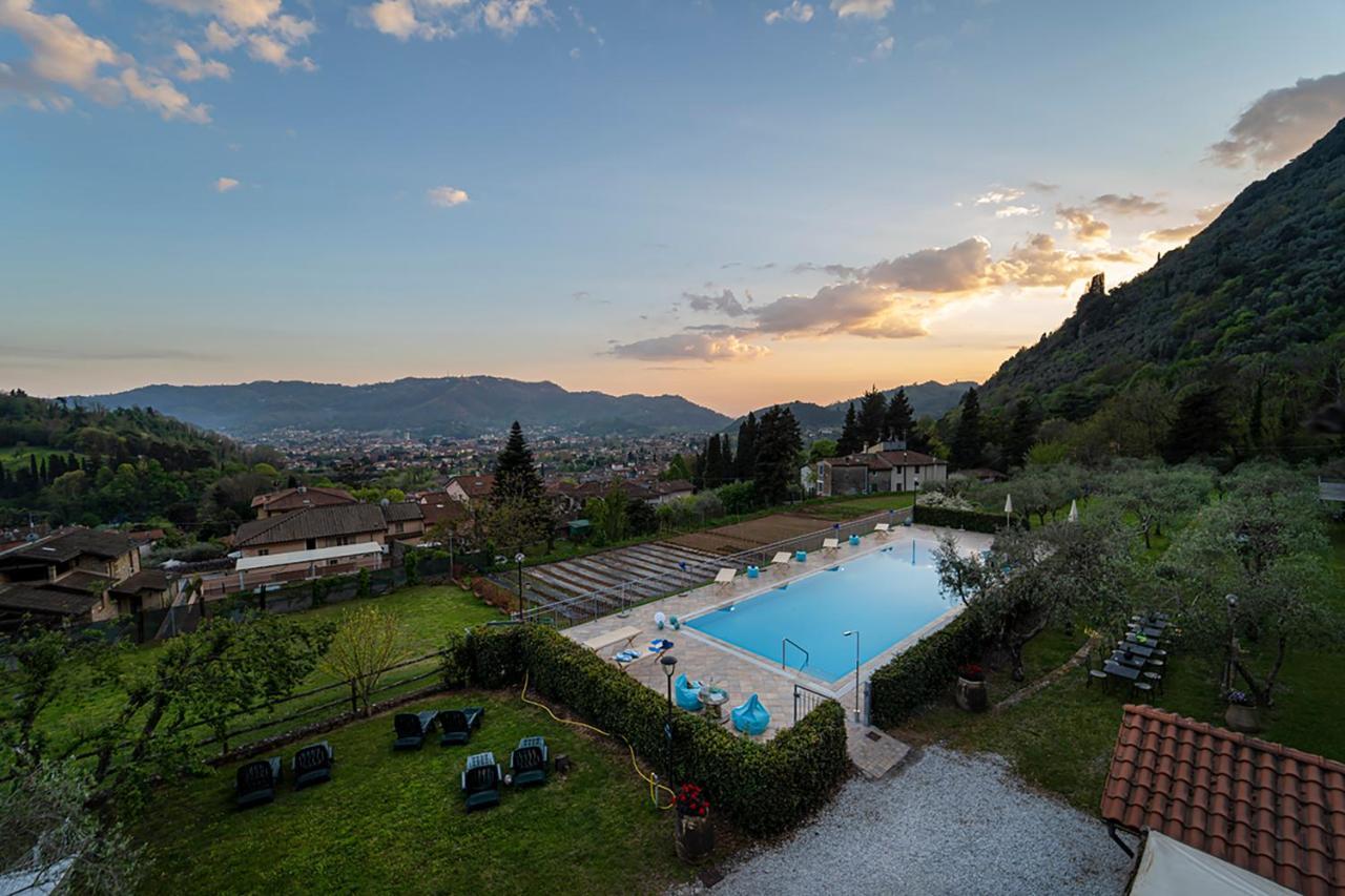 Sotto Il Cielo Di Toscana Appartamenti In Tenuta Only Adults No Pet Camaiore Bagian luar foto